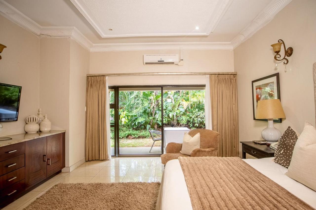 The Victoria Falls Deluxe Suites エクステリア 写真