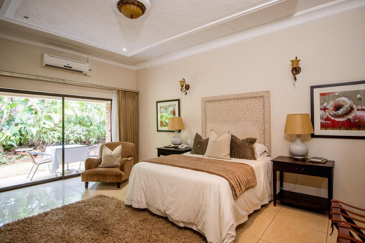The Victoria Falls Deluxe Suites エクステリア 写真