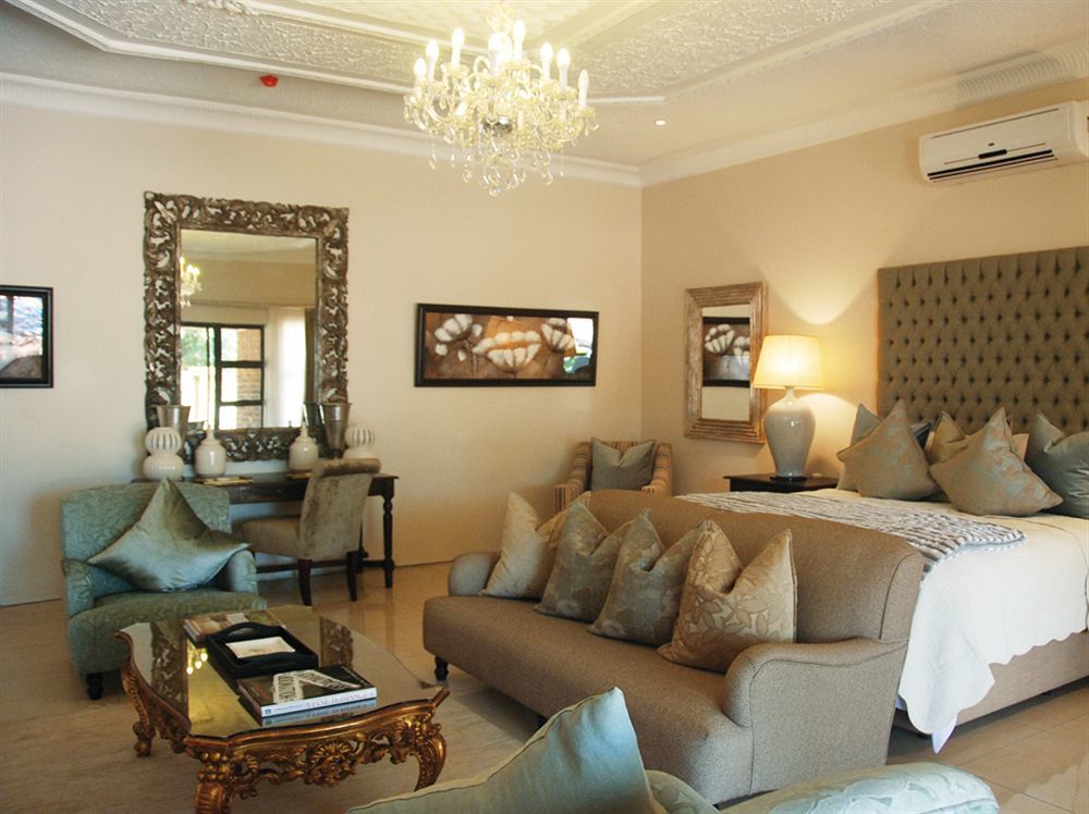 The Victoria Falls Deluxe Suites エクステリア 写真